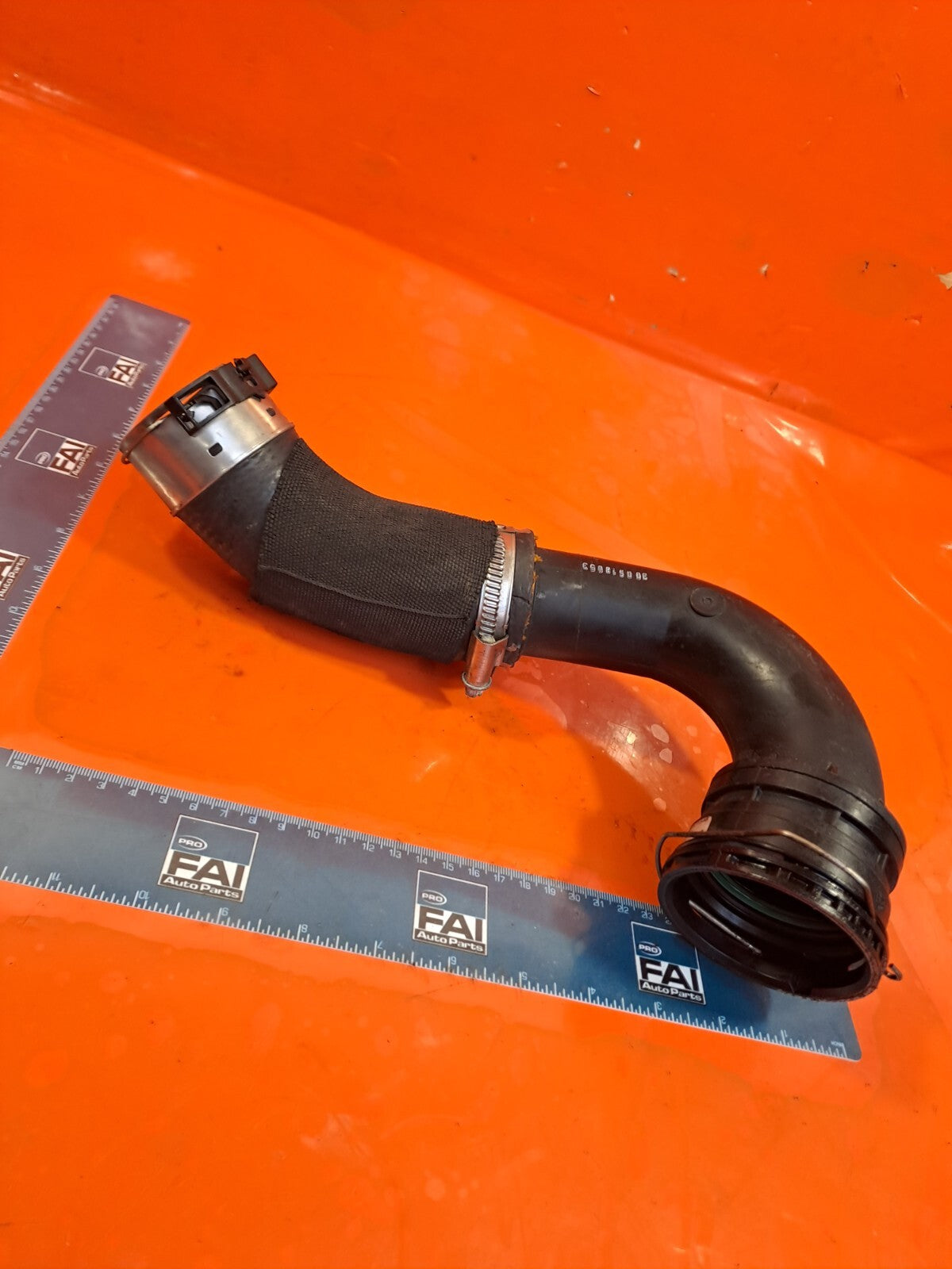 ebay-src:https://i.ebayimg.com/00/s/mtywmfgxmjaw/z/sa4aaoswinbntmnb/$_57.jpg