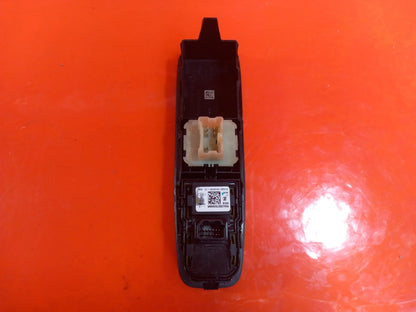 Renault Kangoo Ml19 1.5 Diesel 2025 Front Right Door Window Switch Warranty A408 - Image 9