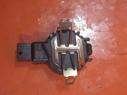✅FORD KUGA ST-LINE X 2.5 PETROL 2023 FRONT WINDSCREEN RAIN SENSOR LU5T17D547CA - Image 2