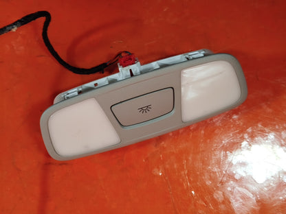 ✅2013 AUDI A3 8V REAR INTERIOR ROOF READING COURTESY LIGHT 8V0947111 + WARRANTY - Image 9