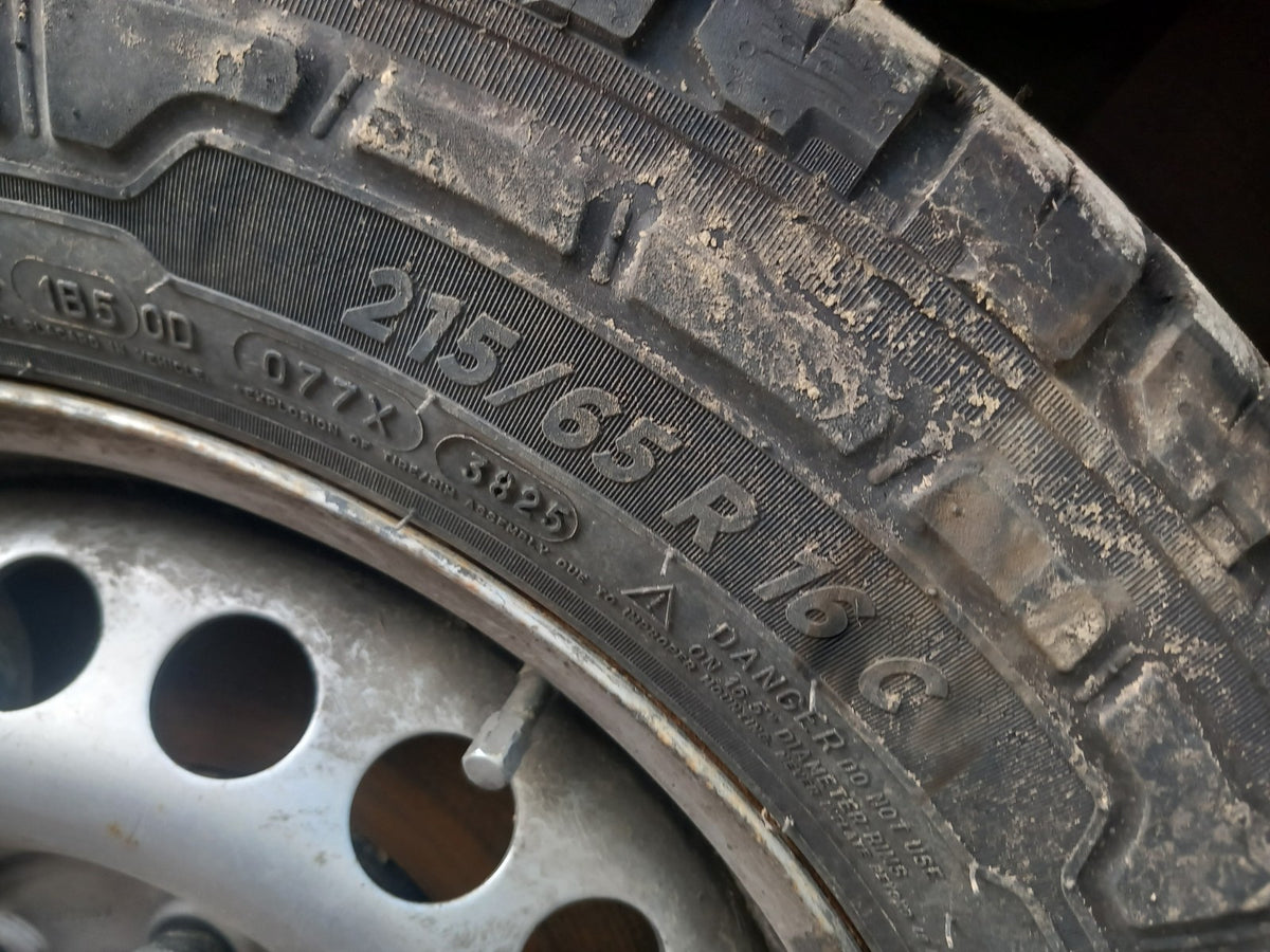 VW Transporter St-Line 2.0 Diesel 2023 Alloy Wheel With Tyre 215/65 R16C A416 - Image 2