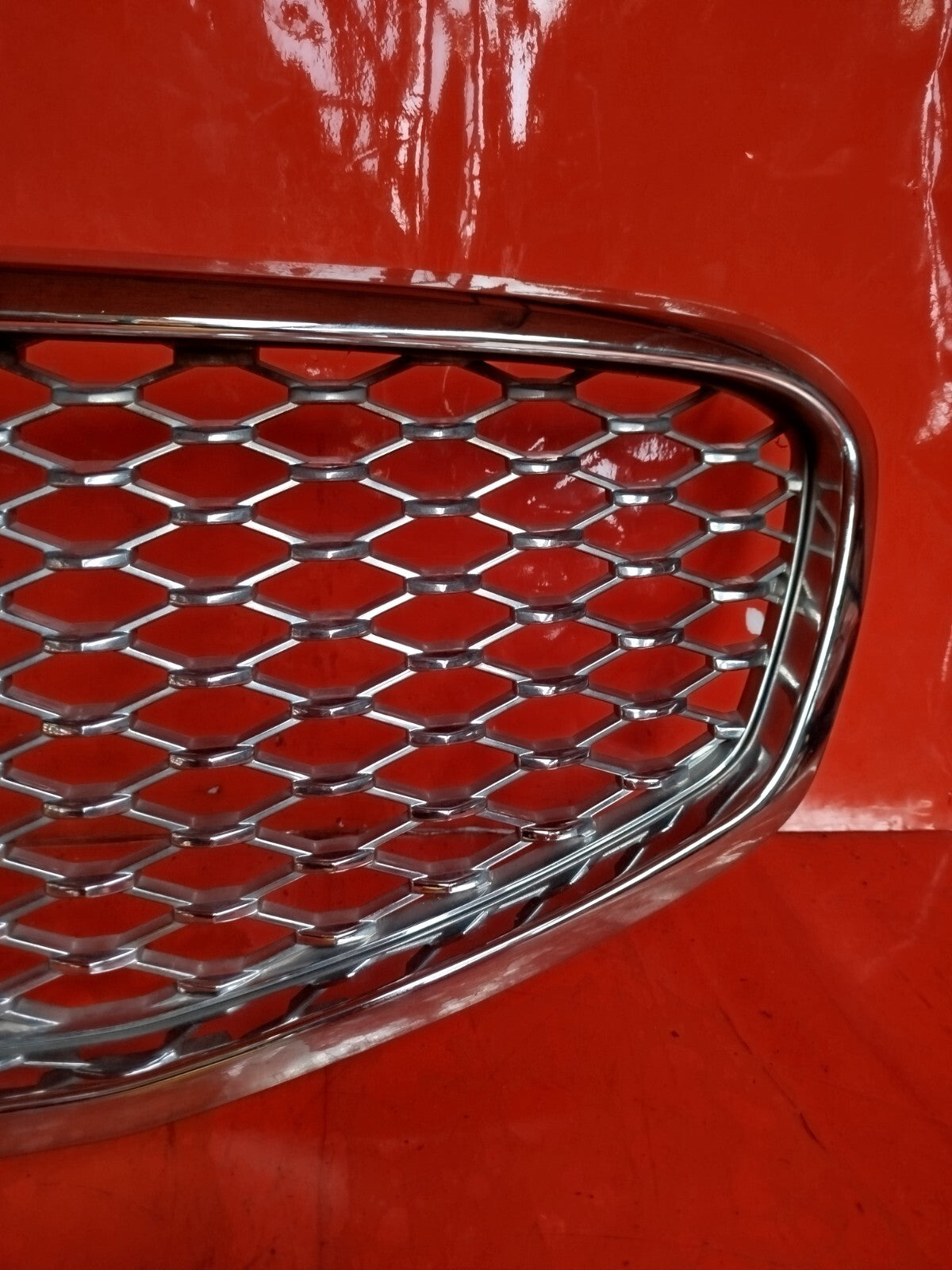 ✅2013 SSANGYONG KORANDO S 2.0 DIESEL FRONT RADIATOR GRILLE + WARRANTY A282 - Image 4