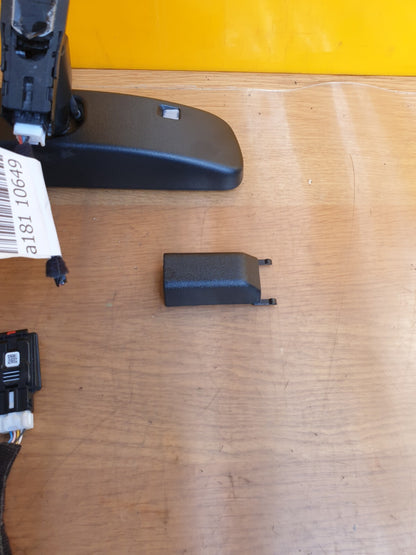 ✅2022 HYUNDAI I20 MK3 INTERIOR REAR VIEW MIRROR & RAIN SENSOR 85110L1100 A181 - Image 8