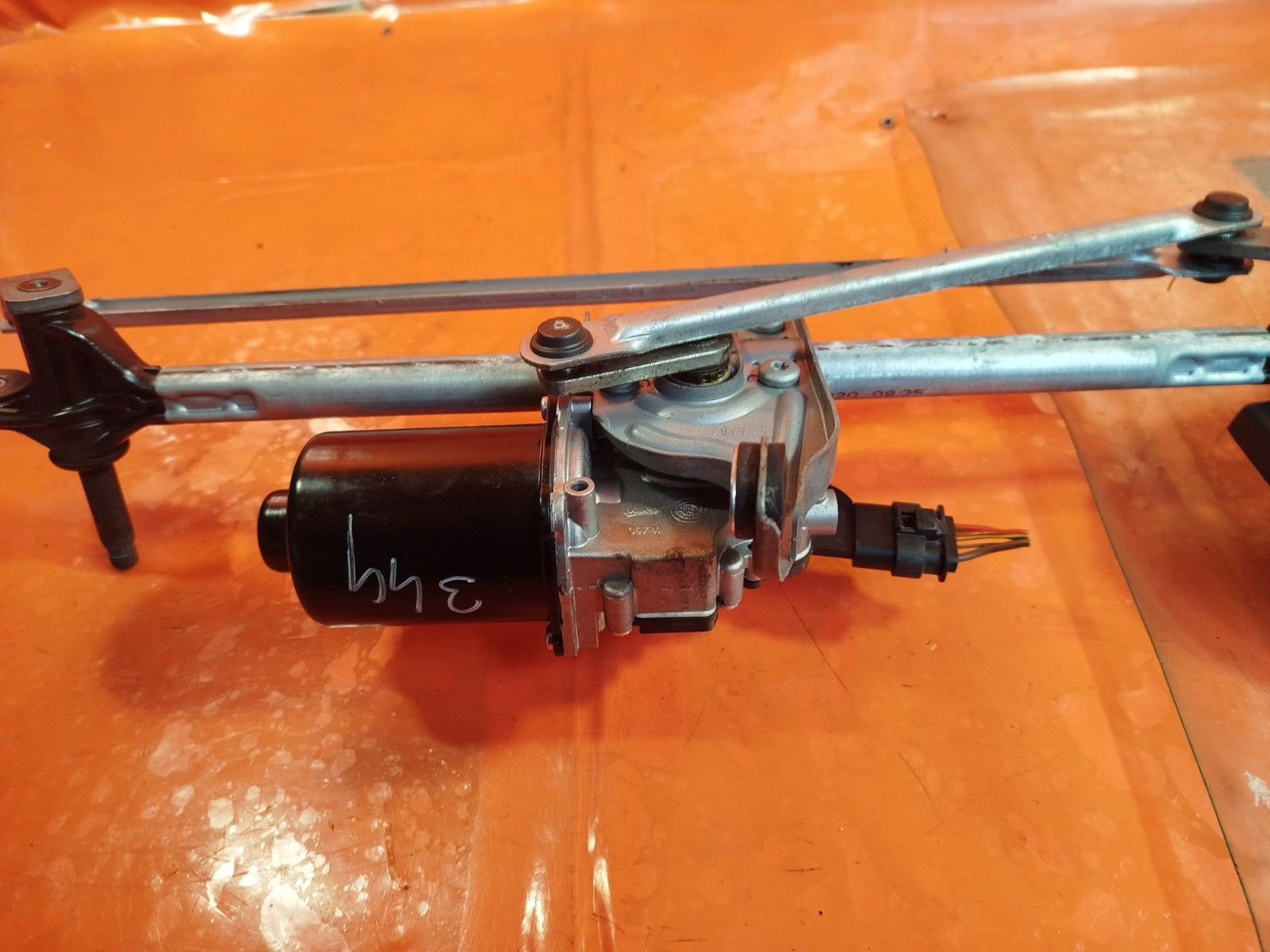 ✅BMW F23 218D 2.0 DIESEL 2019 FRONT WIPER MOTOR & LINKAGE 7267504 Warranty A344 - Image 10