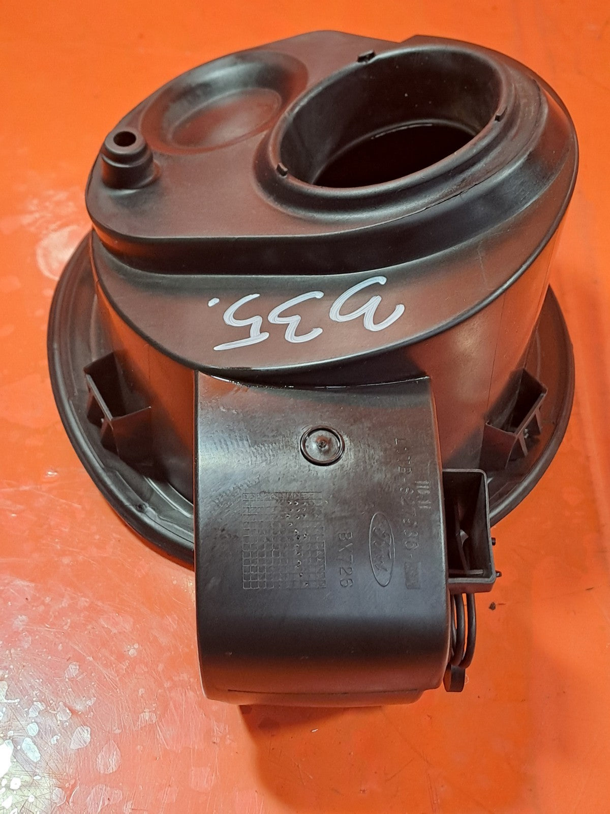ebay-src:https://i.ebayimg.com/00/s/mtywmfgxmjaw/z/jhoaaeswdsbpbmiq/$_57.jpg