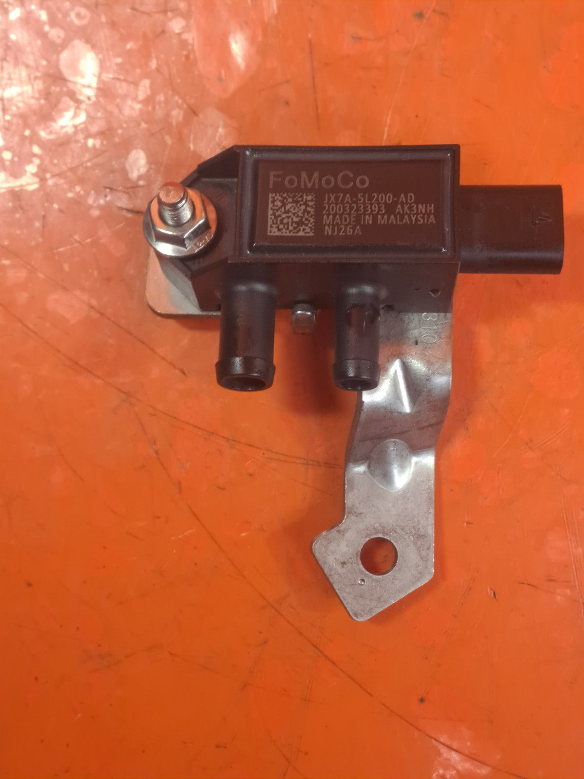 ebay-src:https://i.ebayimg.com/00/s/mtywmfgxmjaw/z/1vgaaeswczvplv-r/$_57.jpg
