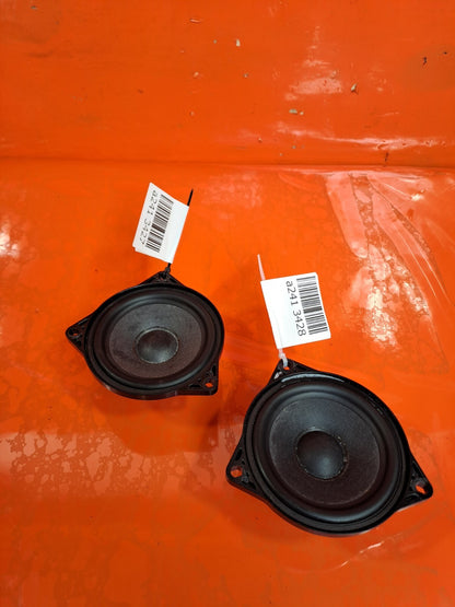 ebay-src:https://i.ebayimg.com/00/s/mtywmfgxmjaw/z/ytcaaosweq1nq-cr/$_57.jpg
