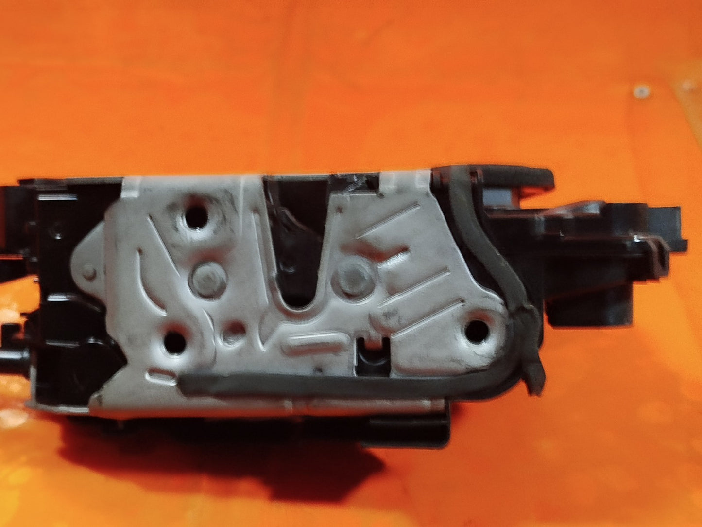ebay-src:https://i.ebayimg.com/00/s/mtiwmfgxnjaw/z/3c4aaeswv2tpb3fh/$_57.jpg