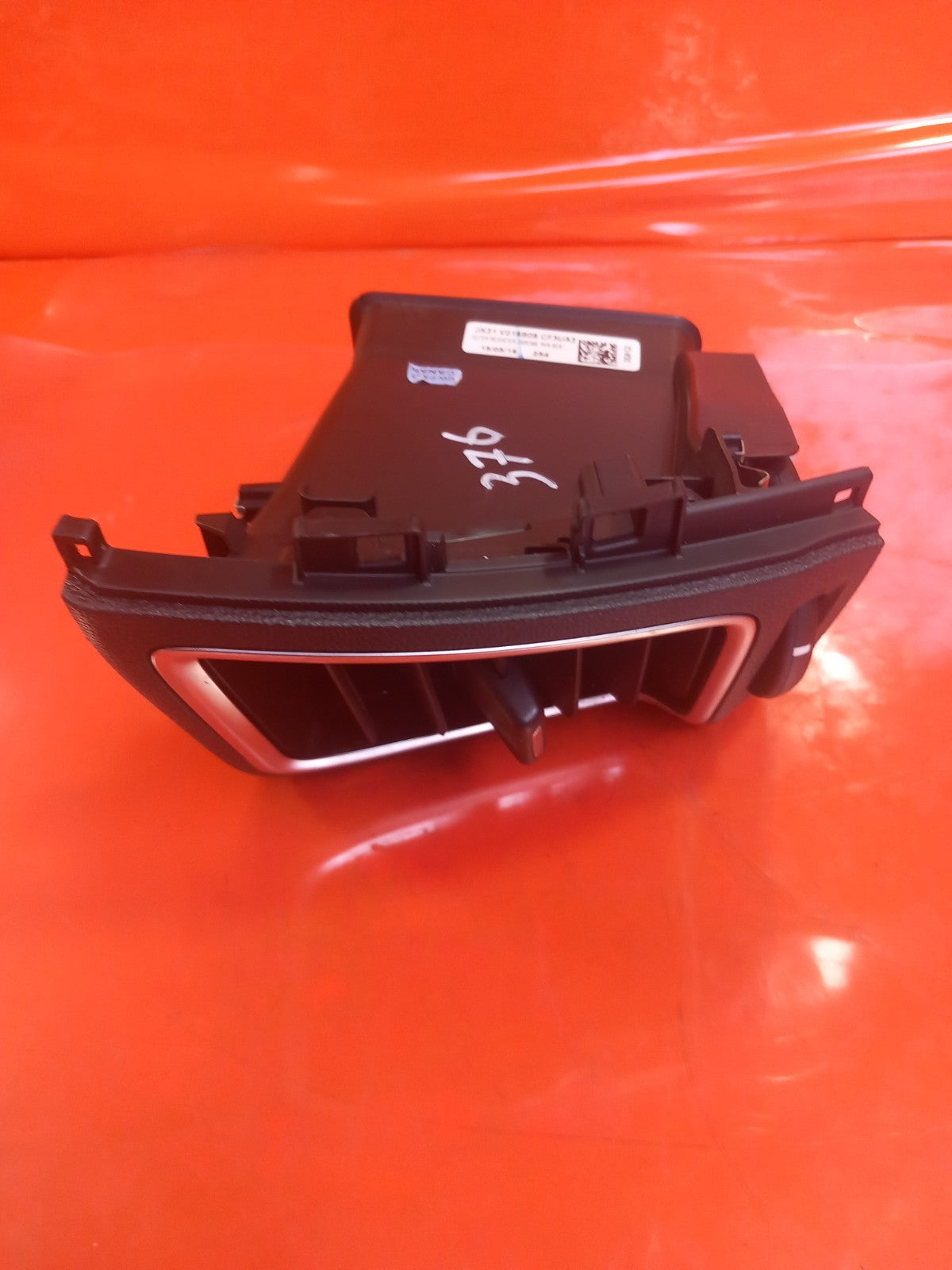 Ford Transit Custom 2.0 Diesel 2019 Front Right Dashboard Air Vent JK21V018B08CF - Image 3