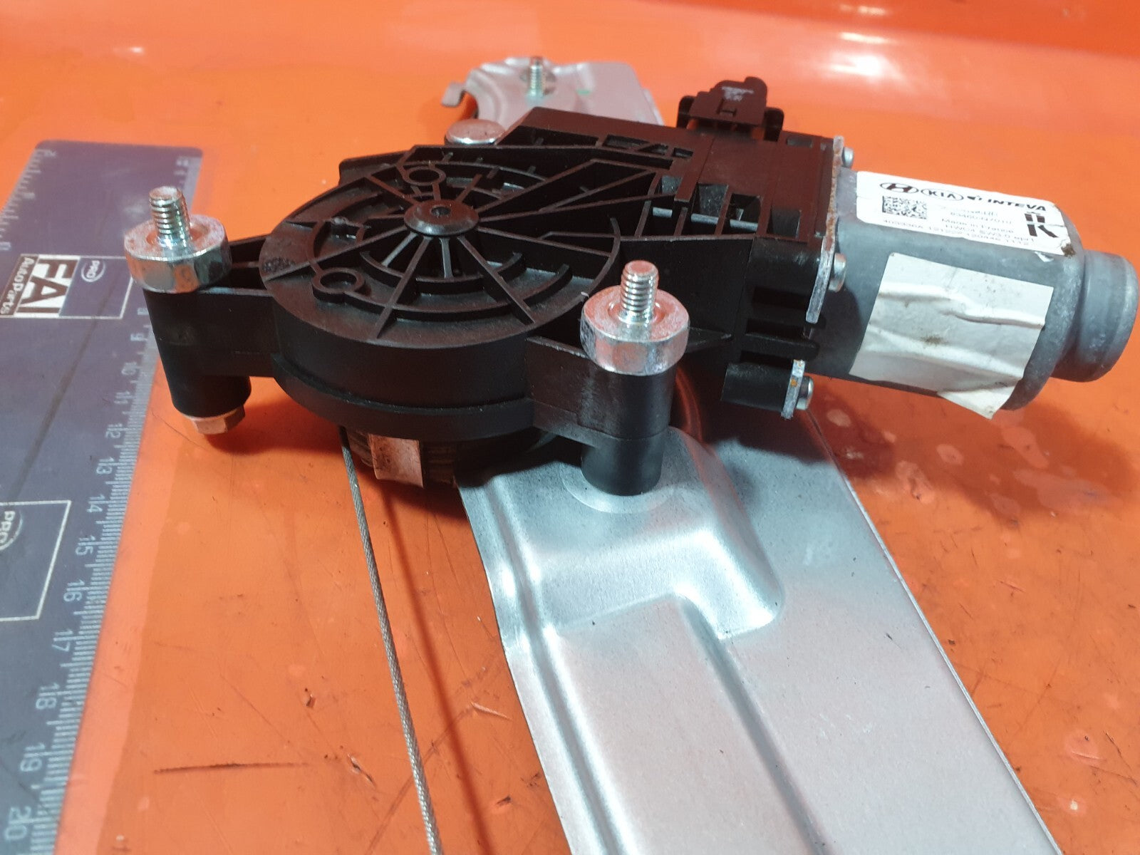 ebay-src:https://i.ebayimg.com/00/s/mtiwmfgxnjaw/z/mo4aaoswwnbnwzmx/$_57.jpg