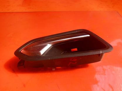 Renault Captur 1.6 Petrol 2023 Front Right Interior Door Handle 826721378R A392 - Image 5