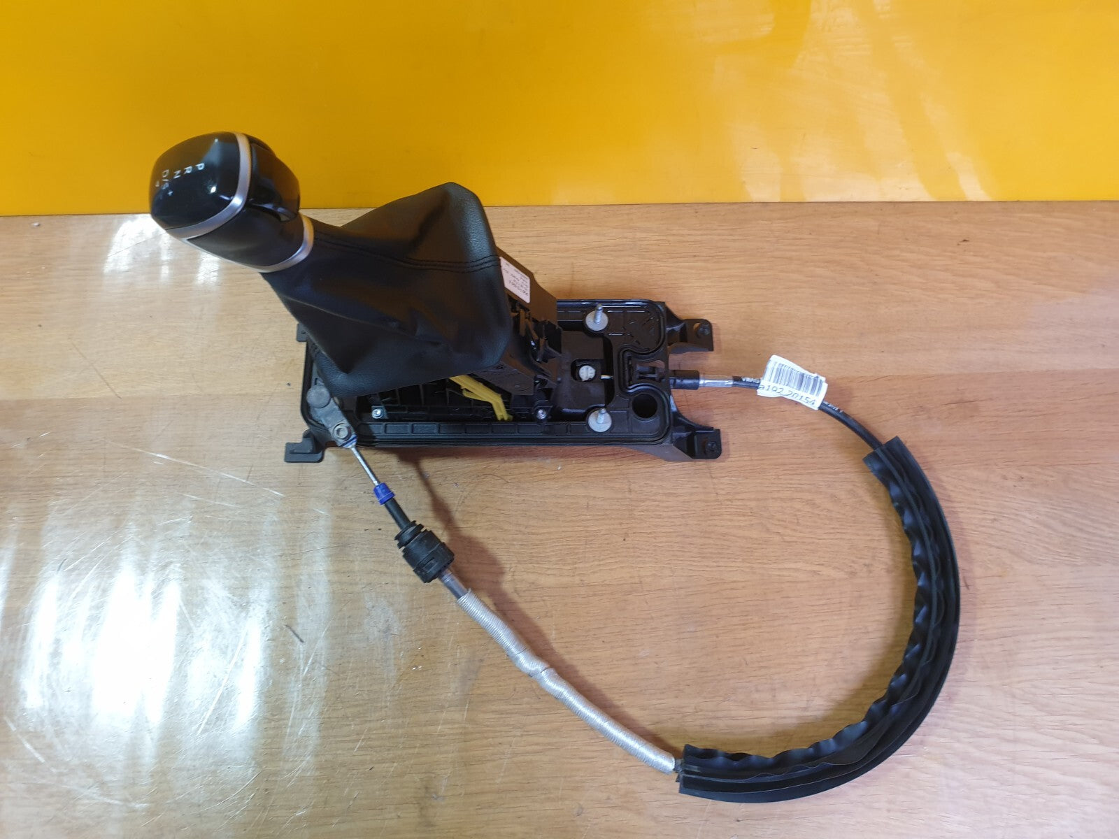✅2022 VW T-ROC 1.5 PETROL AUTOMATIC GEAR SHIFTER & LINKAGE 5Q0713061A A192 - Image 2