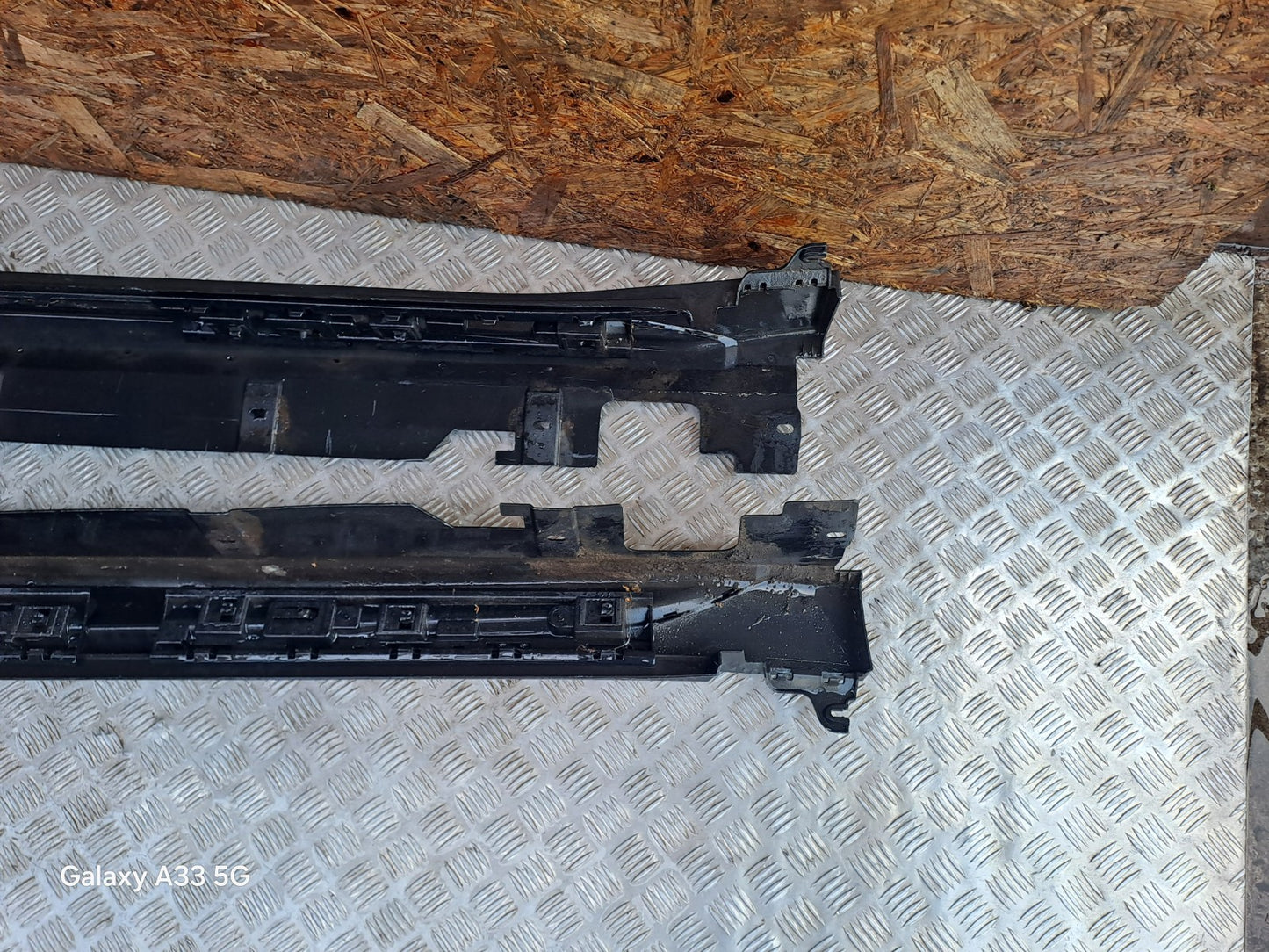 ✅2018 BMW X1 F48 2.0P SIDE SKIRT PAIR 7332327 7332328 + WARRANTY A303 - Image 9