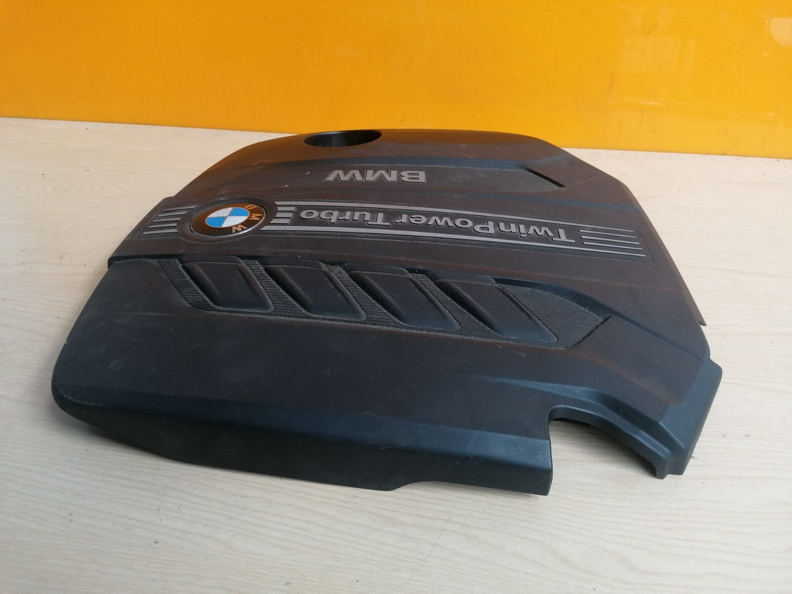 BMW 1 SERIES F20 F21 2011-2019 ENGINE COVER TOP 7810800 X00 - Image 7