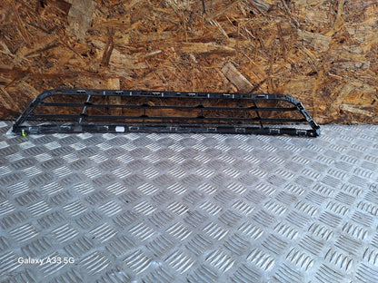 ✅Ford Mondeo Titanium 2015 2.0 Diesel FRONT BUMPER LOWER GRILL DS73-17B968-K - Image 8