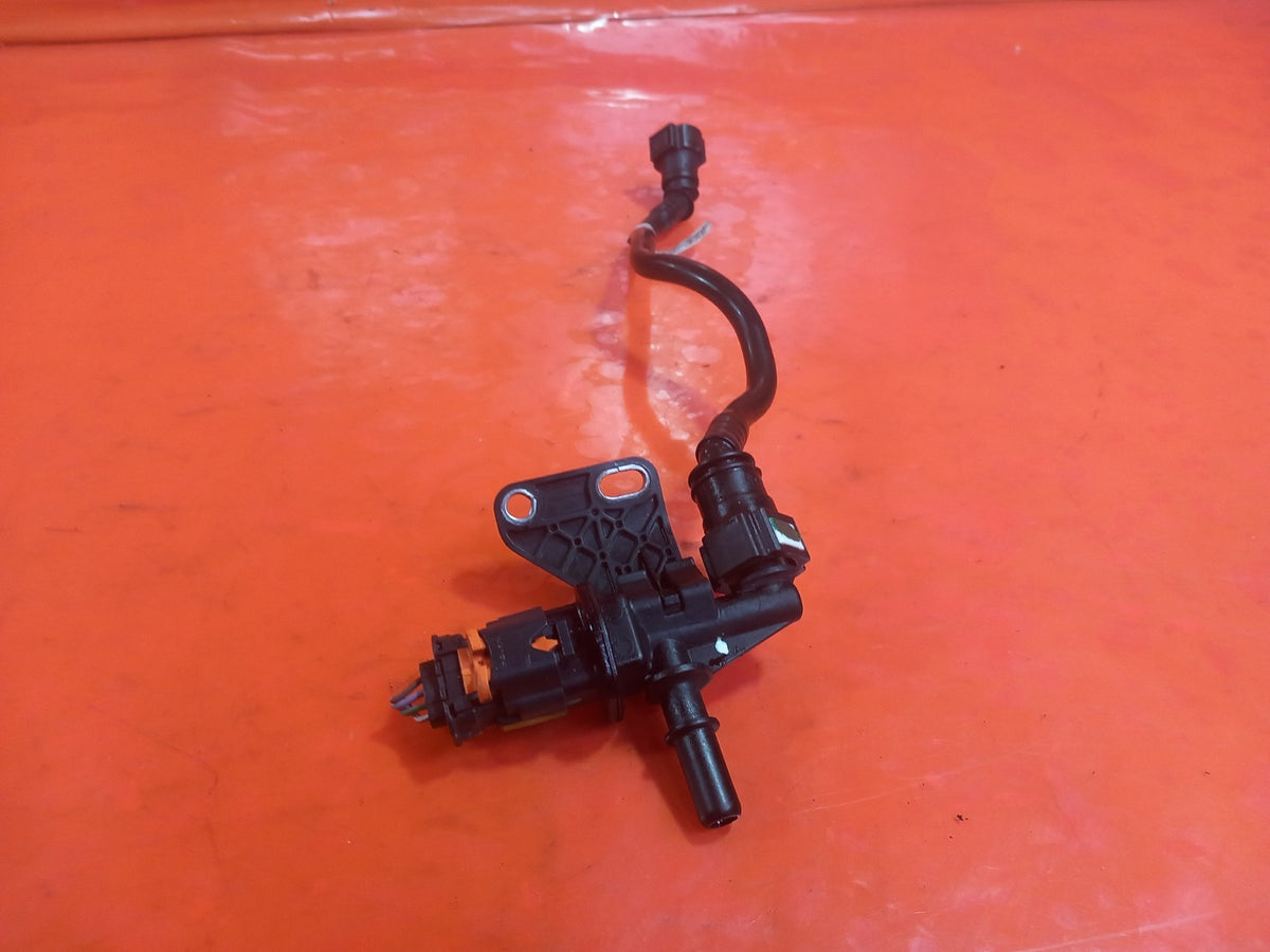 Ford Ranger Wildtrak 2.0 Diesel 2021 Fuel Injector Pump Pipe and Sensor A407 - Image 6