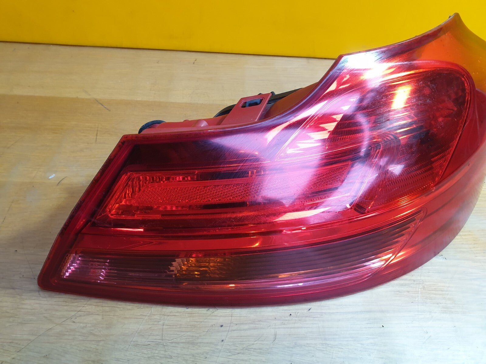 ✅2011 VAUXHALL INSIGNIA 2.0D REAR RIGHT DRIVER TAIL LIGHT 13277878 Warranty A104 - Image 3