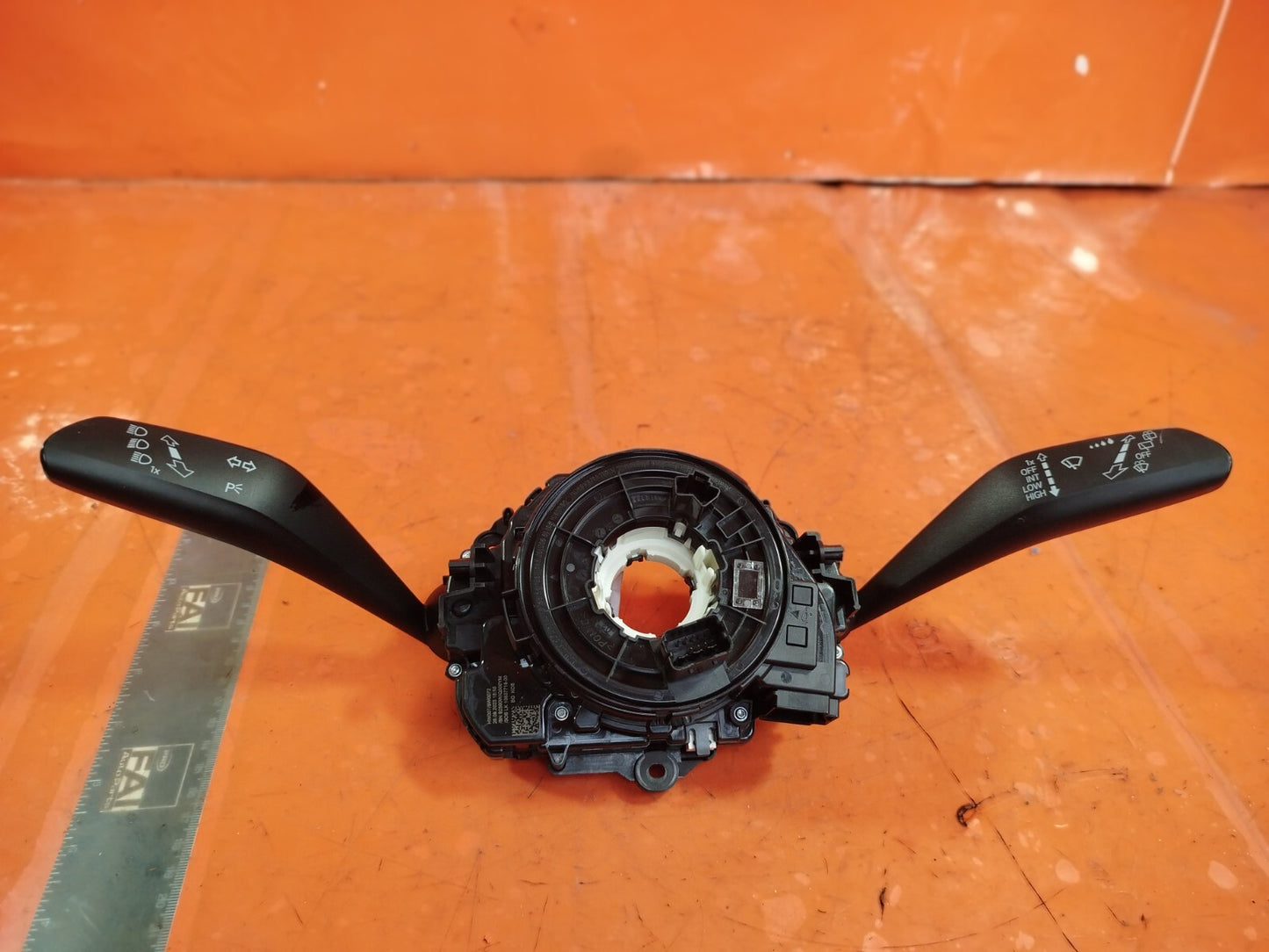 ebay-src:https://i.ebayimg.com/00/s/mtiwmfgxnjaw/z/wvaaaoswdixom5au/$_57.jpg