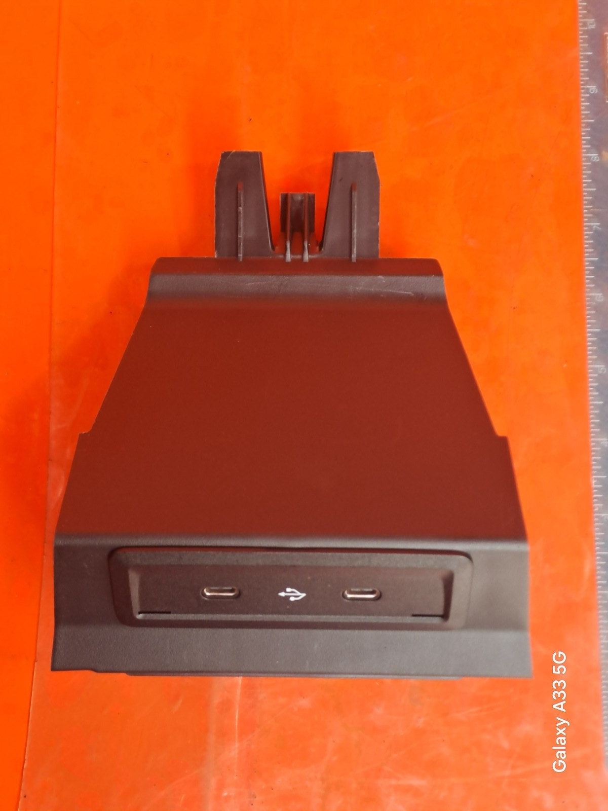 ✅2025 MERCEDES A CLASS W177 DUAL USB-C PORT & TRIM A2478207502 + WARRANTY A311 - Image 1