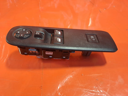 ✅Citroen Berlingo 650 1.5 Diesel 2020 Front Right Door Window Switch 98167922ZD  - Image 7