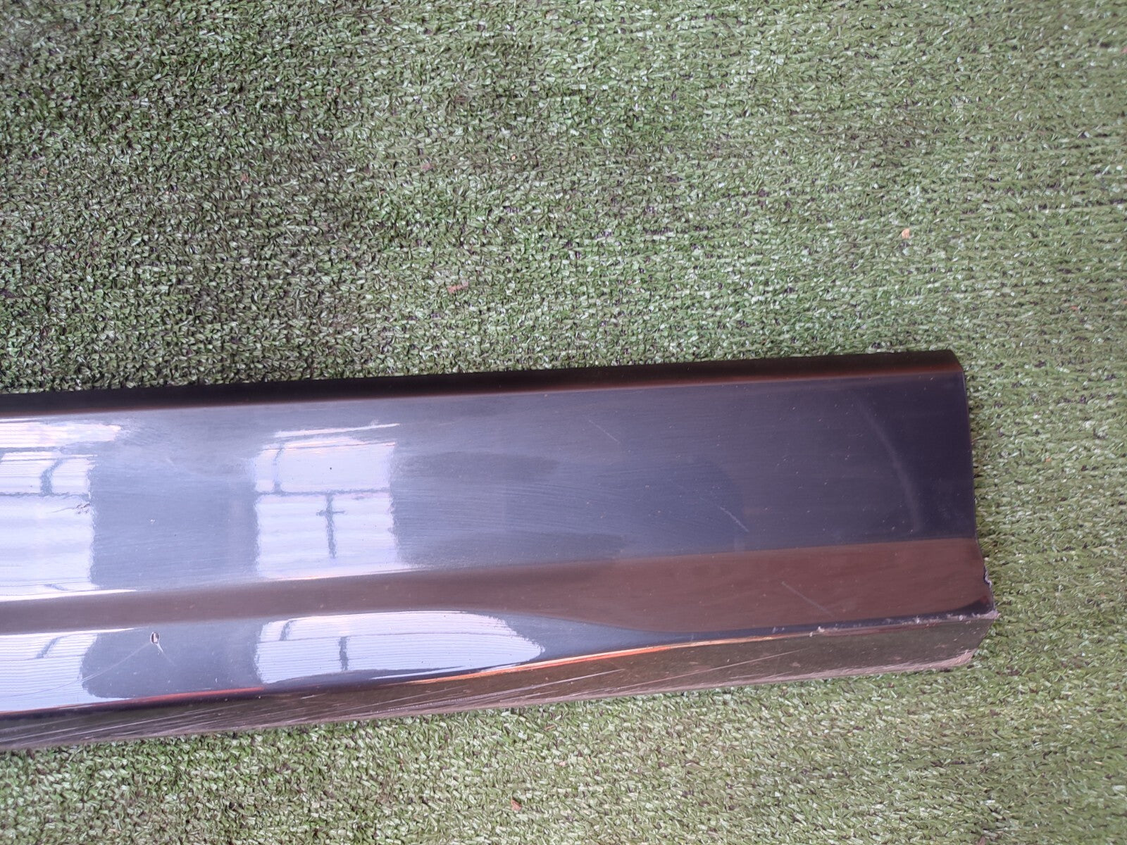 AUDI Q2 OSF FRONT RIGHT SIDE DOOR MOULDING 81A853960B Scratches X00 - Image 2