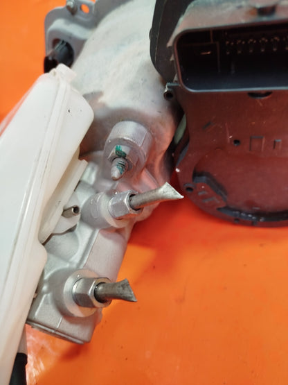 ebay-src:https://i.ebayimg.com/00/s/mtywmfgxmjaw/z/9dsaaoswagvnzxpd/$_57.jpg