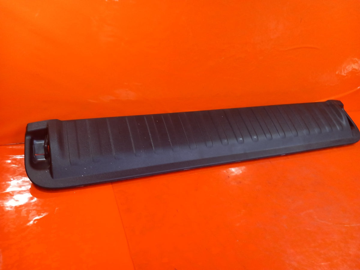 ebay-src:https://i.ebayimg.com/00/s/mtiwmfgxnjaw/z/nlqaaeswlqfqdfik/$_57.jpg