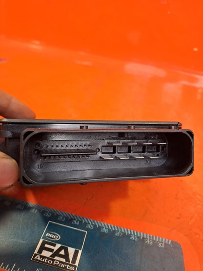 ✅MERCEDES W176 A180 1.6 PETROL 2012 PARKING HANDBRAKE CONTROL MODULE ECU A213 - Image 8