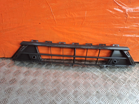 2015 Ford Tourneo Custom Front Bumper Lower Grille BK21-17K946-AA Warranty A371 - Image 1