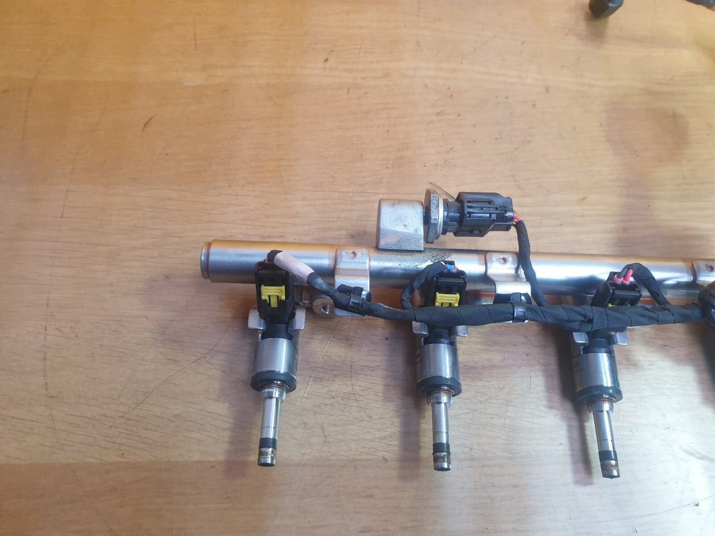 ✅2016 KIA NIRO 2 EV S-A 1.6P FUEL INJECTION RAIL 35340-03HC0 + WARRANTY A164 - Image 5