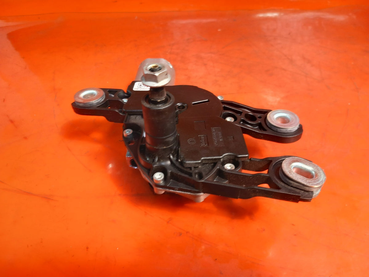 ebay-src:https://i.ebayimg.com/00/s/mtiwmfgxnjaw/z/ykkaaeswskfqhfj6/$_57.jpg