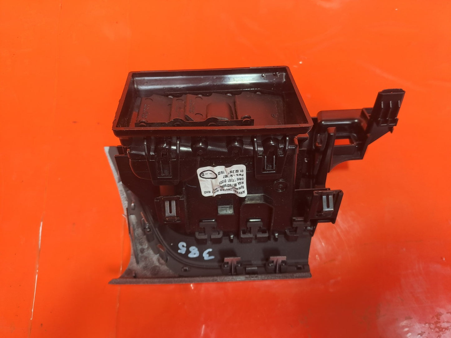 ✅2021 Renault Captur MK2 Dash Vent Right Side Central 687507565R + Warranty A385 - Image 6