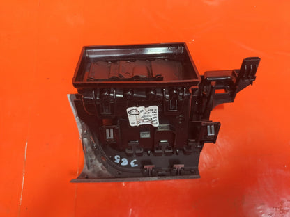 ✅2021 Renault Captur MK2 Dash Vent Right Side Central 687507565R + Warranty A385 - Image 6