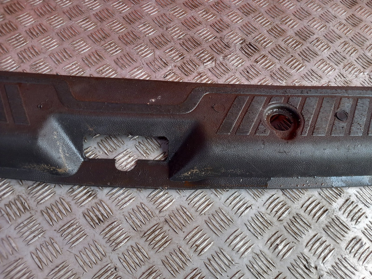 Ford Transit Custom 2.2 Diesel 2015 Rear Lower Back Panel BK21B40320DB A413 - Image 5