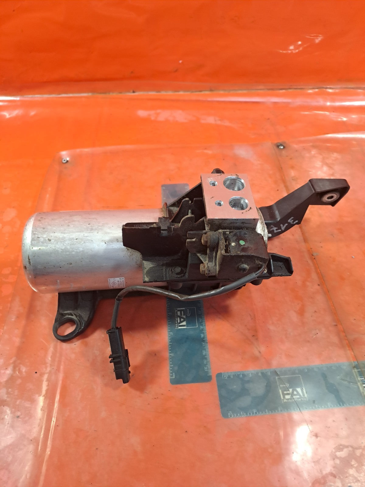 ✅2015 RENAULT ZOE DYNAMIQUE AIR CONDITIONER DRYER CONDENSER 921405885R A317 - Image 11