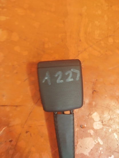 ✅CUPRA LEON VZ2 1.4 PETROL 2023 FRONT LEFT OR RIGHT SEAT BELT BUCKLE CATCH A227 - Image 6
