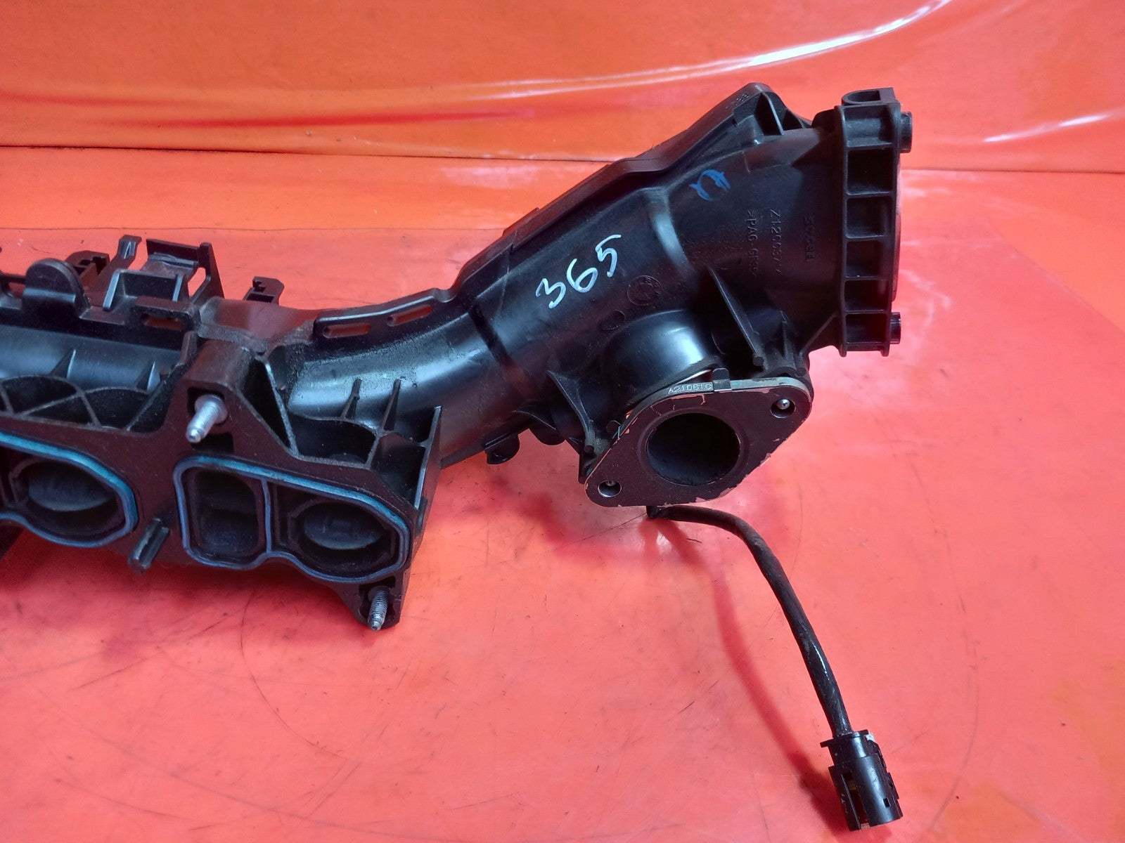 ebay-src:https://i.ebayimg.com/00/s/mtiwmfgxnjaw/z/wtiaaeswlcvqkrr9/$_57.jpg