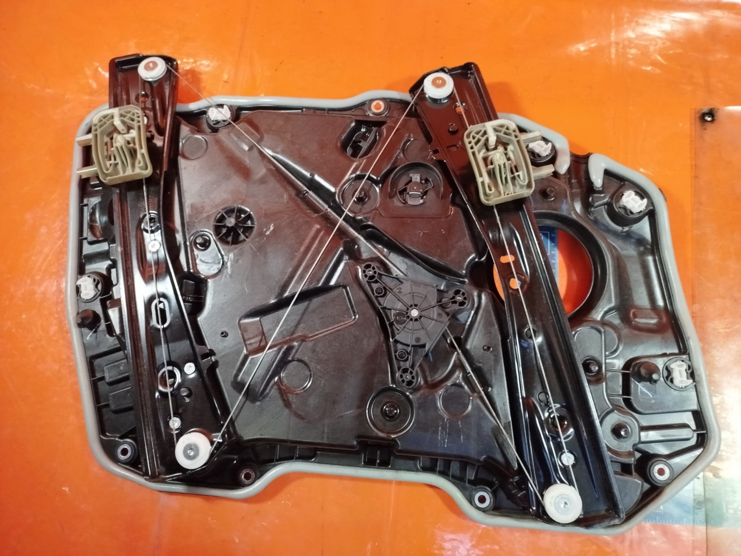 ✅BMW G20 330E XDRIVE M SPORT 2.0 PETROL 2023 FRONT RIGHT WINDOW REGULATOR A340 - Image 1