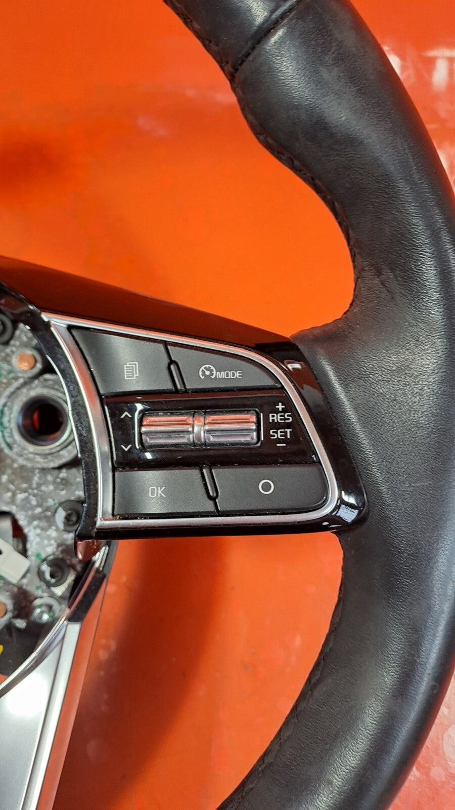 KIA Xceed 4 Isg 1.5 Petrol 2021 MULTIFUNCTION STEERING WHEEL 56100-J7940SA1 A228 - Image 5