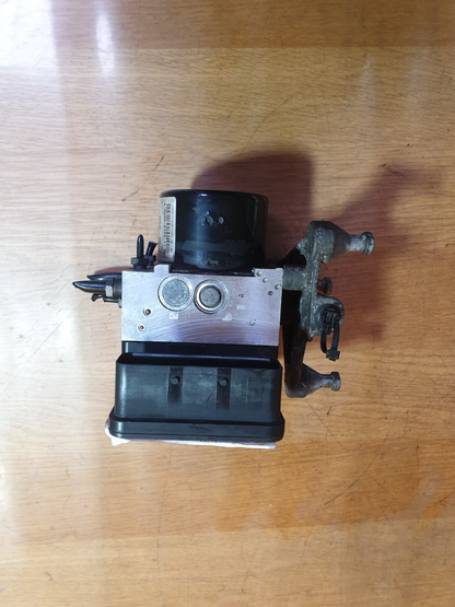 ✅2013 MERCEDES C CLASS W204 2.1CDI ABS PUMP CONTROL MODULE A1729014100 +WARRANTY - Image 3