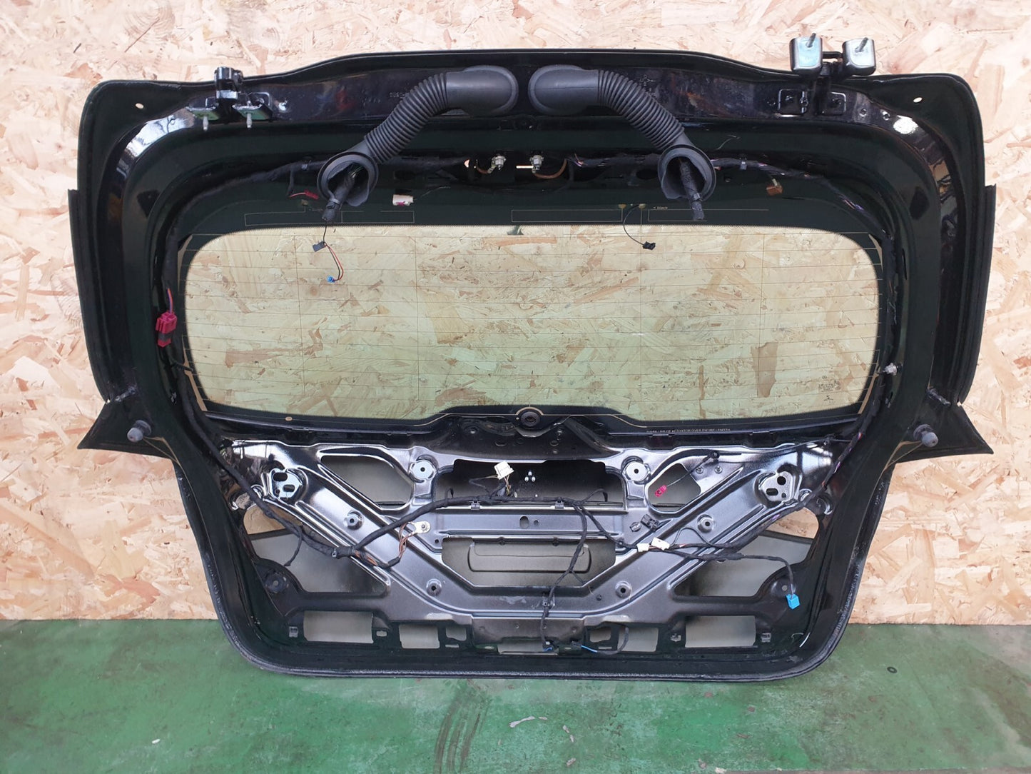 2021 MERCEDES A CLASS A180 W177 TAILGATE BOOT LID BLACK X00 - Image 10