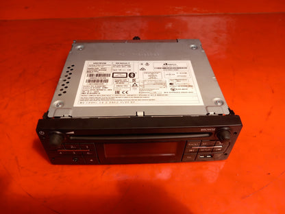 2021 Mercedes W415 Citan CD Radio Stereo Player Head Unit 281150545R A399 - Image 2