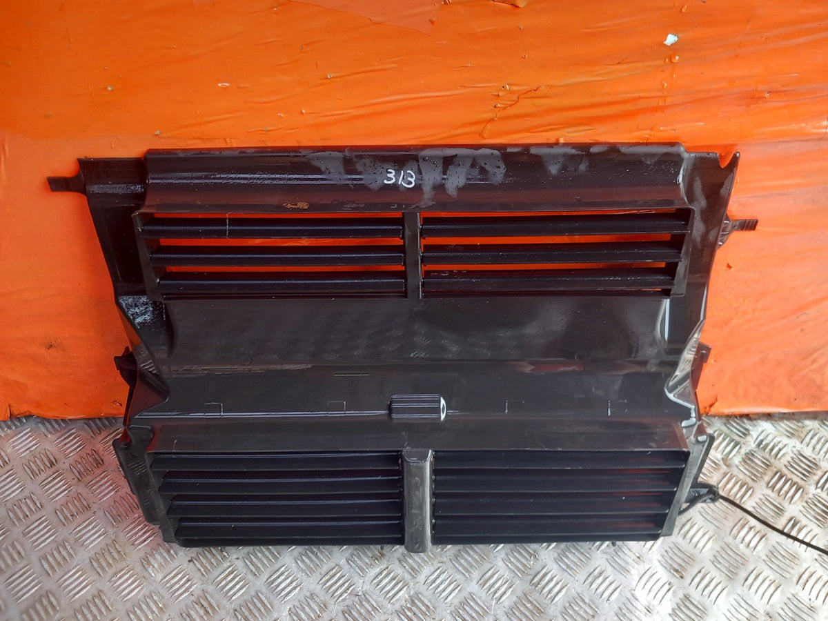 ebay-src:https://i.ebayimg.com/00/s/mtiwmfgxnjaw/z/dzwaaeswojdqvmmf/$_57.jpg