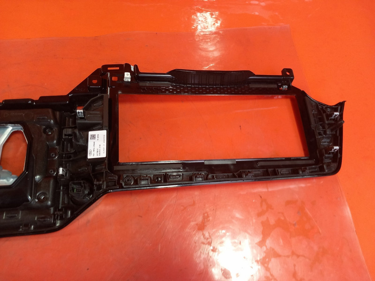 ebay-src:https://i.ebayimg.com/00/s/mtiwmfgxnjaw/z/8diaaesw0jpqgquz/$_57.jpg