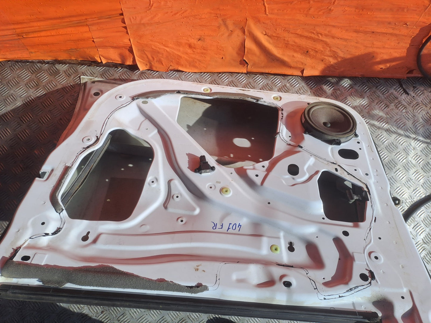 ebay-src:https://i.ebayimg.com/00/s/mtiwmfgxnjaw/z/v4iaaesw-mtqk8h6/$_57.jpg