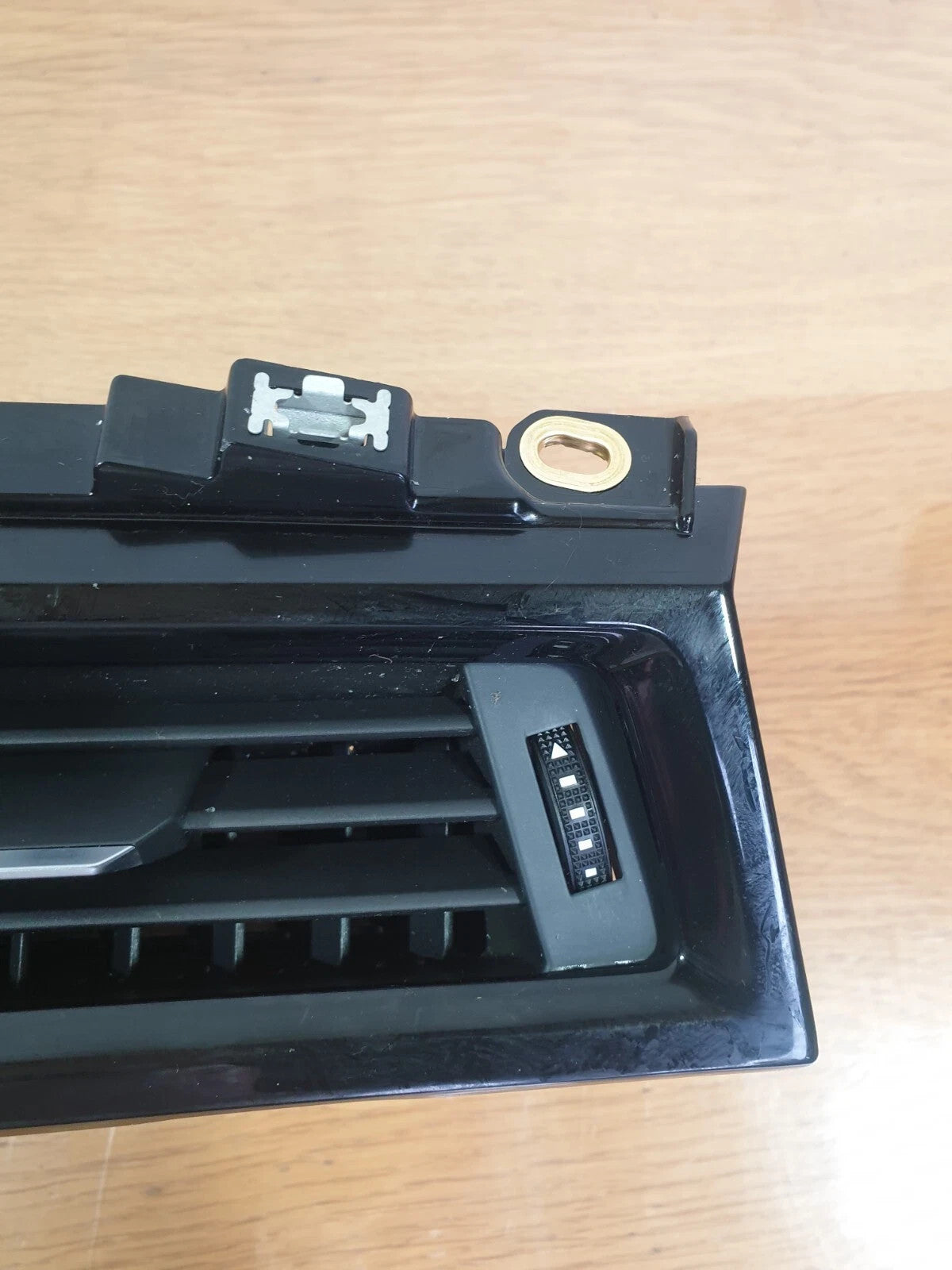 ✅Audi A1 Sport 1.0 Petrol 2020 Centre & Right Dashboard Air Vents 82C820901B - Image 6
