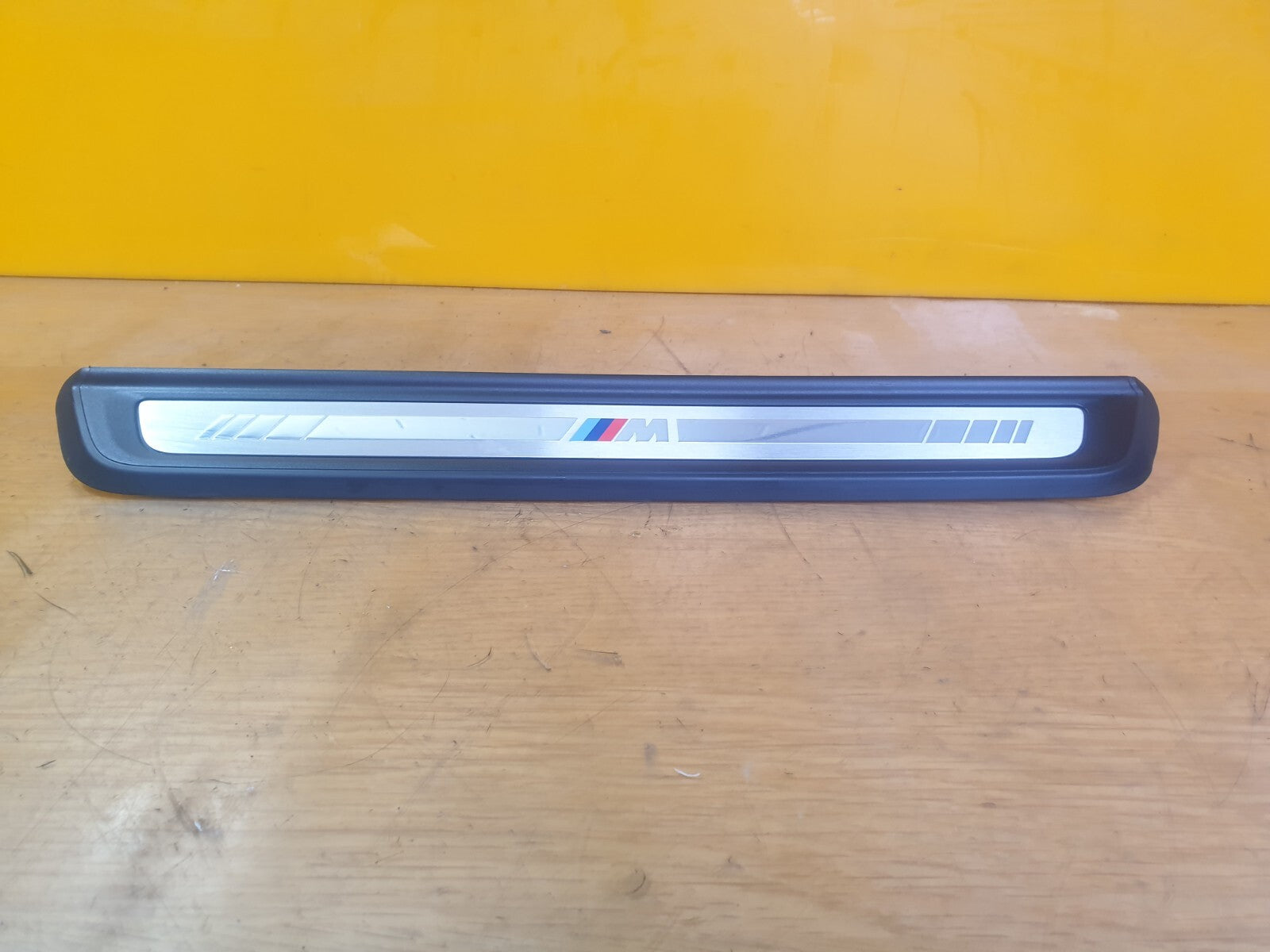 ✅2023 BMW I4 G26 E-DRIVE 40 M SPORT FRONT DOOR SILL COVER TRIM 8079739 A190 - Image 12