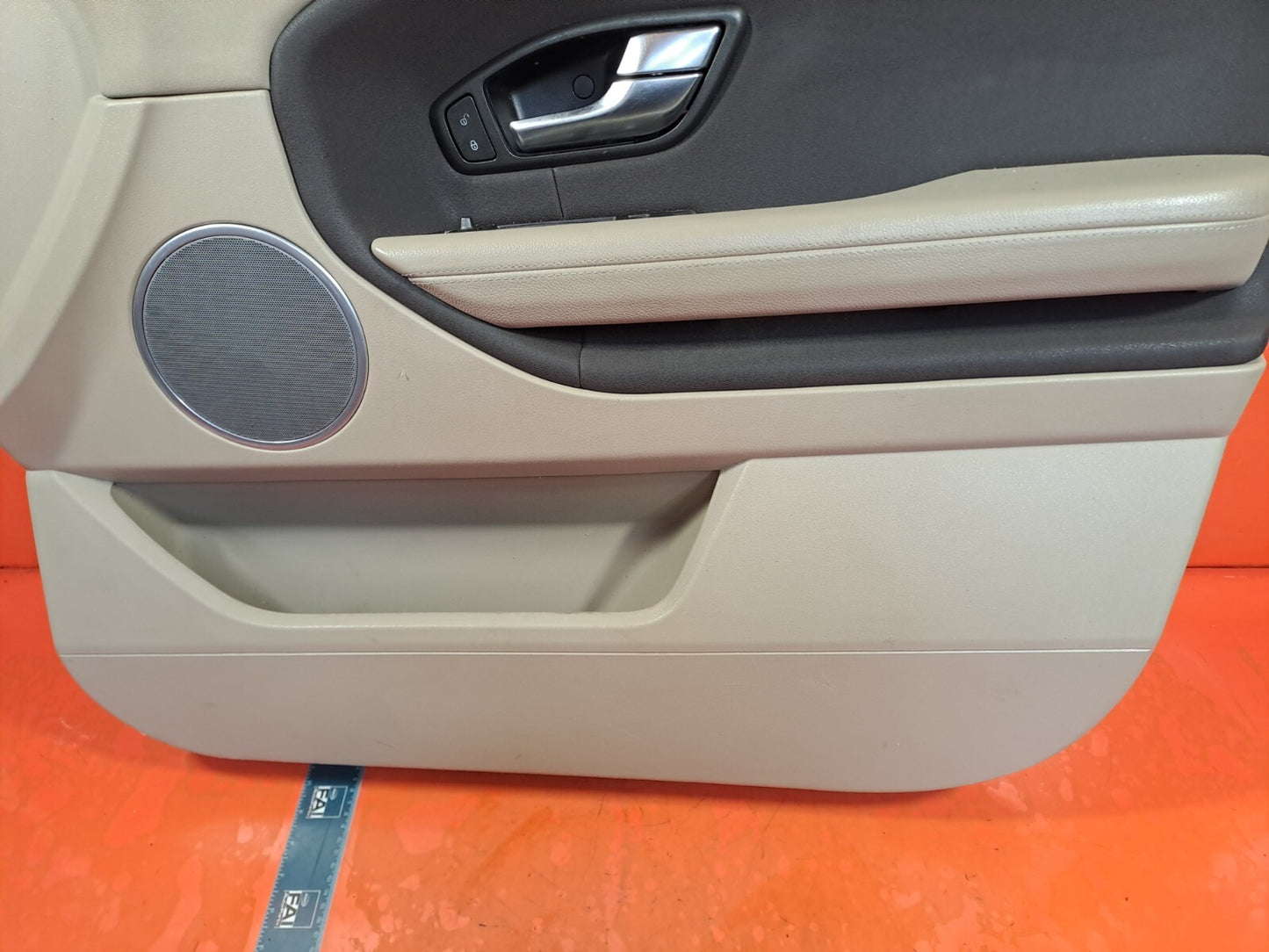 ✅Range Rover Evoque 2.0D 2018 Front Right Door Card BJ32-23942-TA Warranty A108 - Image 9