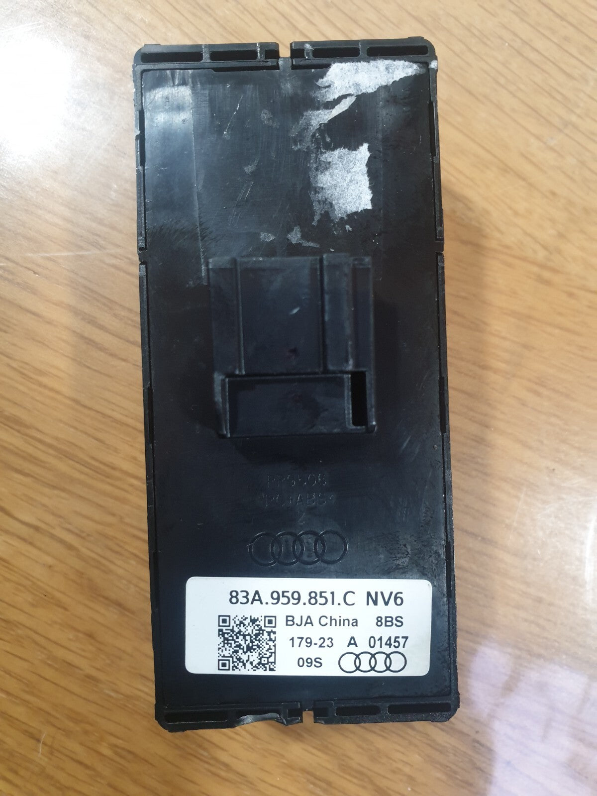 ebay-src:https://i.ebayimg.com/00/s/mtywmfgxmjaw/z/s2waaoswd4rmuo59/$_57.jpg