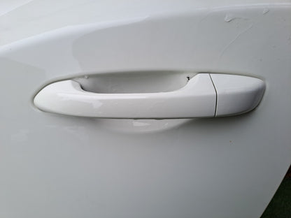 SSANGYONG TIVOLI EX 1.6 DIESEL 2017 REAR LEFT DOOR WHITE Warranty A230 - Image 8